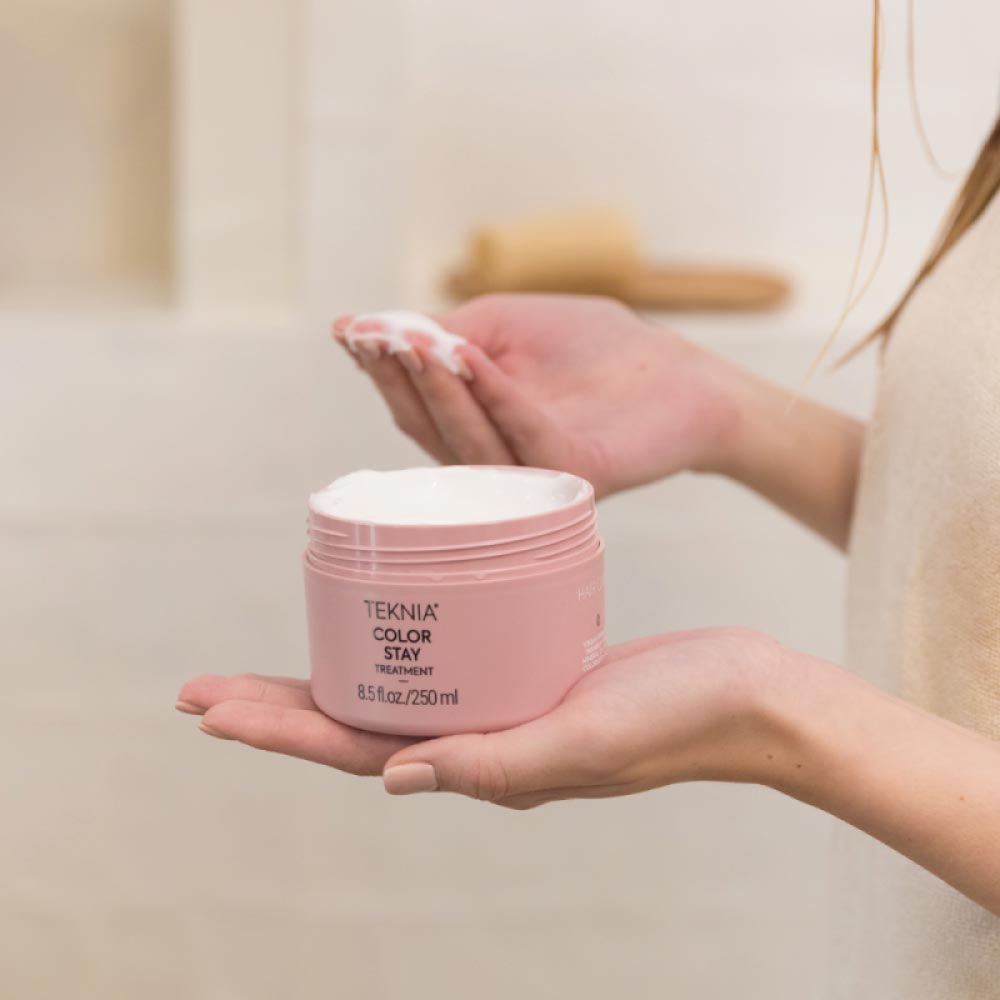 TEKNIA Color Stay Treatment - Masque réparateur intense éclat des cheveux colorés et secs - 300ml