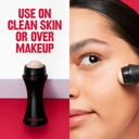 REVLON Oil Control - Rouleur volcanique sébo-absorbant