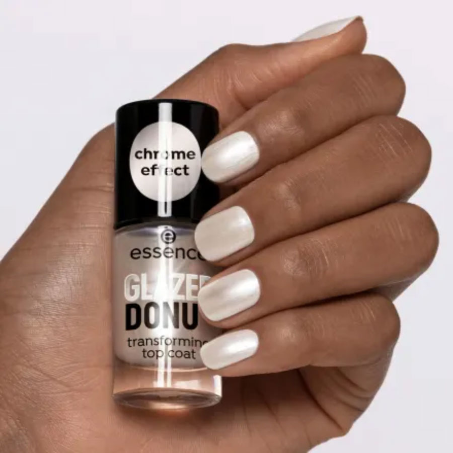 ESSENCE Glazed Donut Transforming Top Coat - Vernis de finition chrome et argent semi-transparent