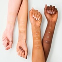 ESSENCE Natural Matte Mousse Foundation - Fond de teint mousse matifiant couvrance naturelle
